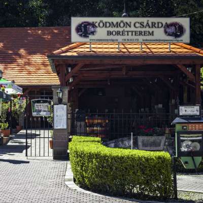 Ködmön Csárda & Borétterem 3.