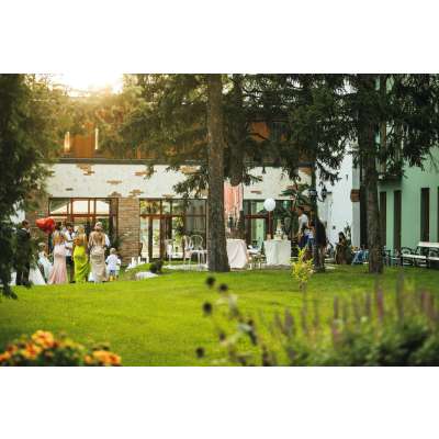 Hotel Vécsecity****