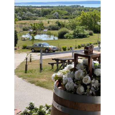 Tenger-szem Rendezvényház