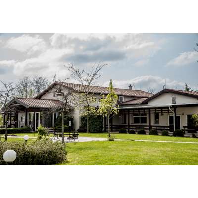 Ezüst Villa Rendezvényház