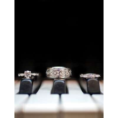 Az esküvői gyűrű története