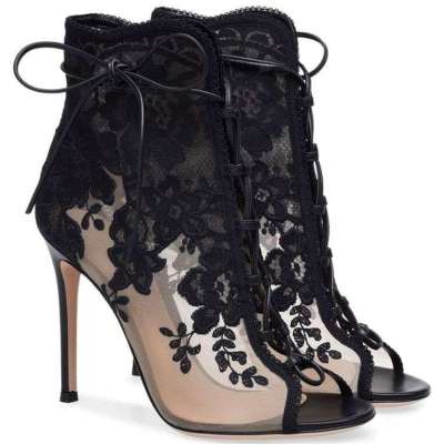 Black Wedding – Hogyan leszel stílusos feketében 4.