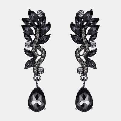 Black Wedding – Hogyan leszel stílusos feketében  6.